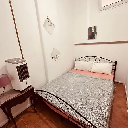 아파트 Near Centrum And Train Station *